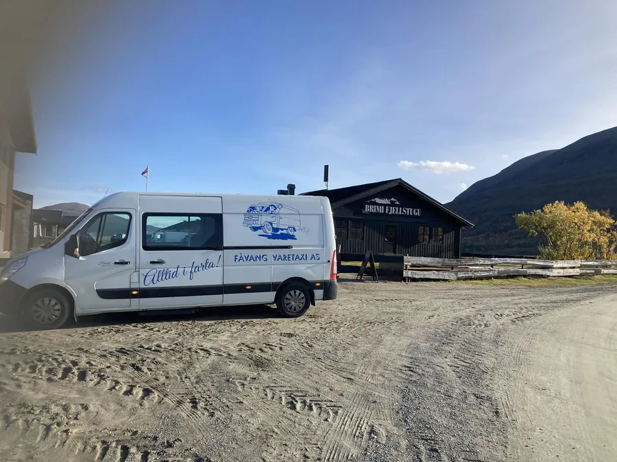 Levering ved Brimi Fjellstugu